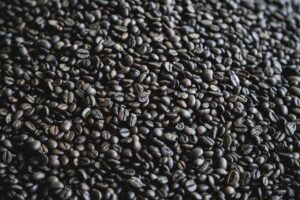 40代の白髪に対するカフェインの影響はどのようなものですか？